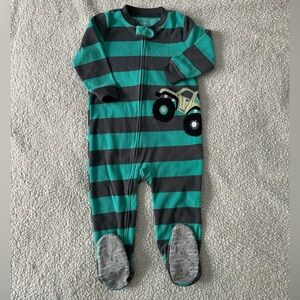 Carters fleece footed Pj’s 24 months